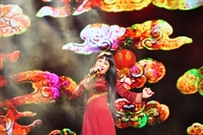 Bấm vào hình để xem slide Show