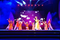 Bấm vào hình để xem slide Show