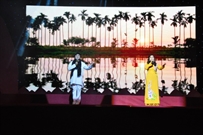 Bấm vào hình để xem slide Show