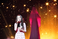 Bấm vào hình để xem slide Show