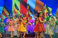 Bấm vào hình để xem slide Show