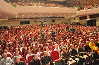 Bấm vào hình để xem slide Show