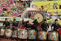 Bấm vào hình để xem slide Show