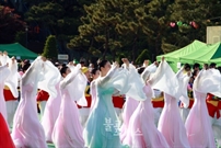 Bấm vào hình để xem slide Show