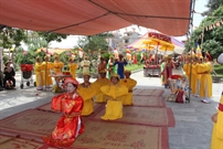 Bấm vào hình để xem slide Show