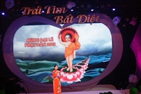 Bấm vào hình để xem slide Show