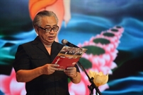 Bấm vào hình để xem slide Show