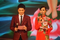 Bấm vào hình để xem slide Show