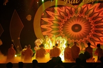 Bấm vào hình để xem slide Show