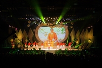 Bấm vào hình để xem slide Show