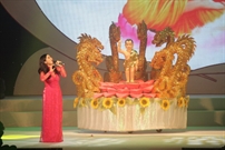 Bấm vào hình để xem slide Show