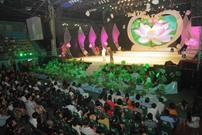 Bấm vào hình để xem slide Show