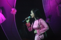 Bấm vào hình để xem slide Show