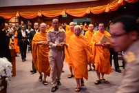 Bấm vào hình để xem slide Show