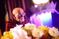 Bấm vào hình để xem slide Show