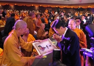 Bấm vào hình để xem slide Show