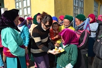 Bấm vào hình để xem slide Show