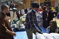 Bấm vào hình để xem slide Show