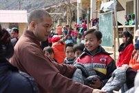 Bấm vào hình để xem slide Show