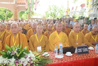 Bấm vào hình để xem slide Show