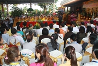 Bấm vào hình để xem slide Show