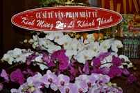 Bấm vào hình để xem slide Show