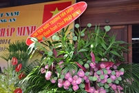 Bấm vào hình để xem slide Show