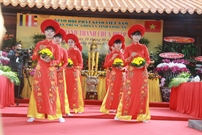 Bấm vào hình để xem slide Show