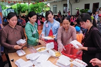 Bấm vào hình để xem slide Show