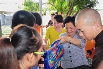 Bấm vào hình để xem slide Show