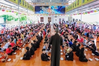 Bấm vào hình để xem slide Show