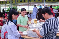 Bấm vào hình để xem slide Show