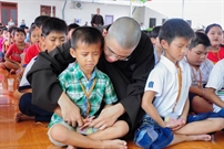 Bấm vào hình để xem slide Show