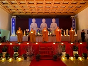 Bấm vào hình để xem slide Show