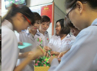 Vu Lan, báo hiếu, Hoa hồng xuống phố